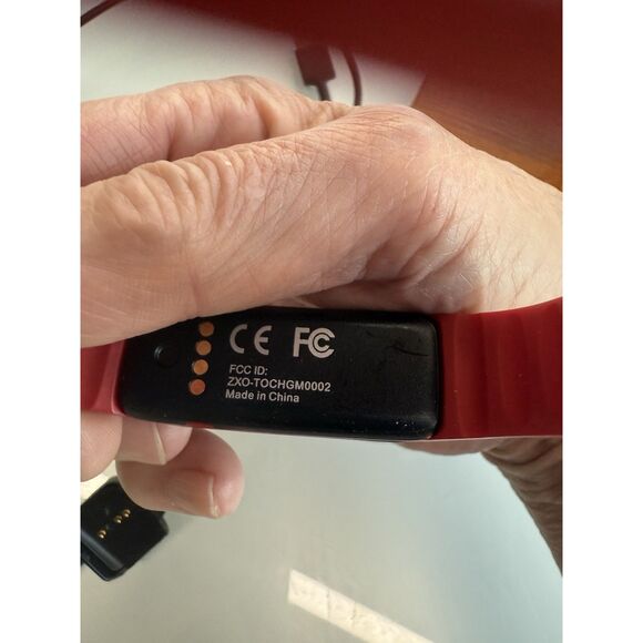 Lot of 4 Fitness Trackers 2 Fitbit Some Working As Is Striiv And mota - Picture 9 of 12